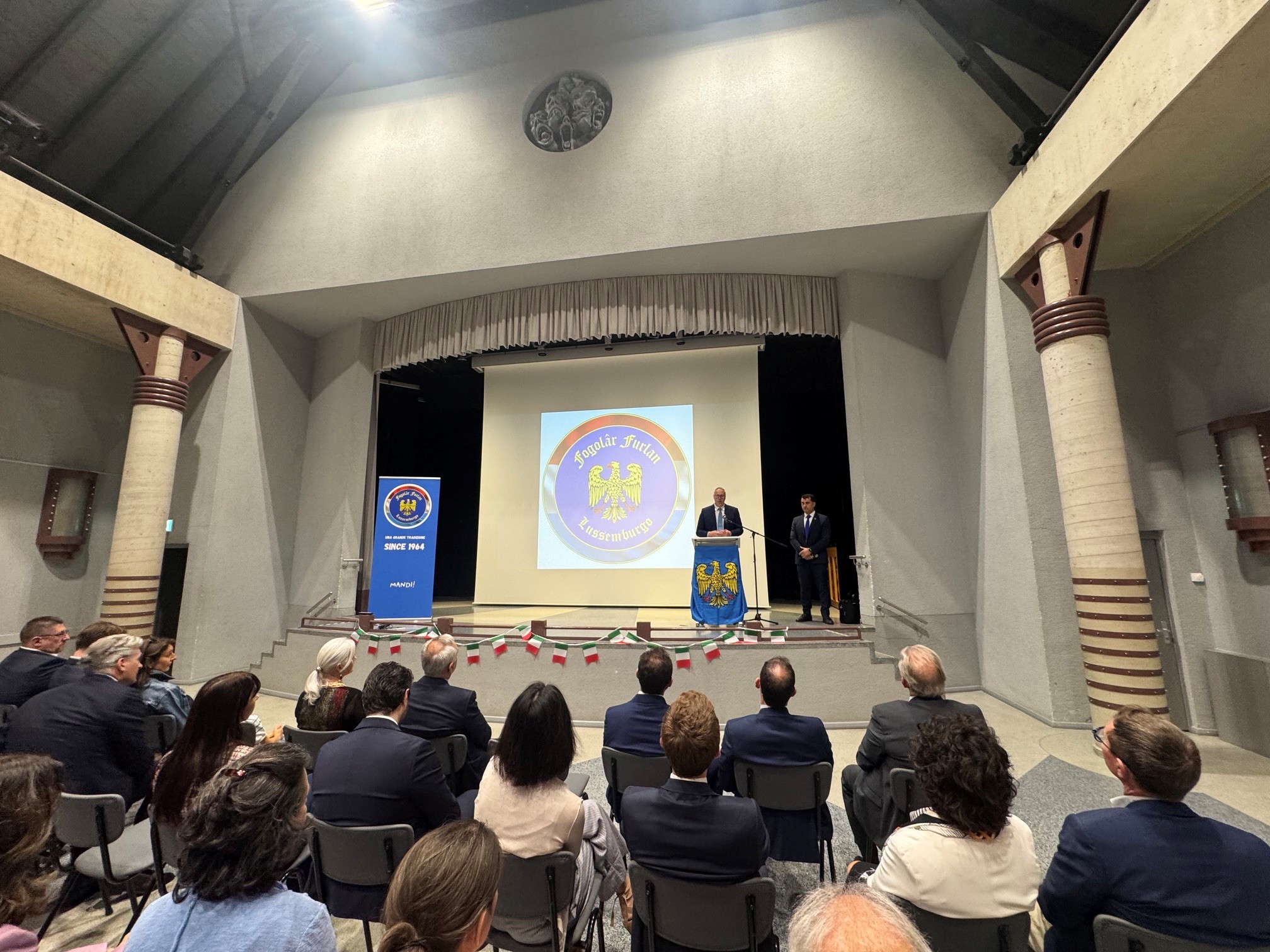 50 TERREMOTO. BORDIN INAUGURA MOSTRA FOGOLAR A LUSSEMBURGO